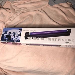 18” Black Light